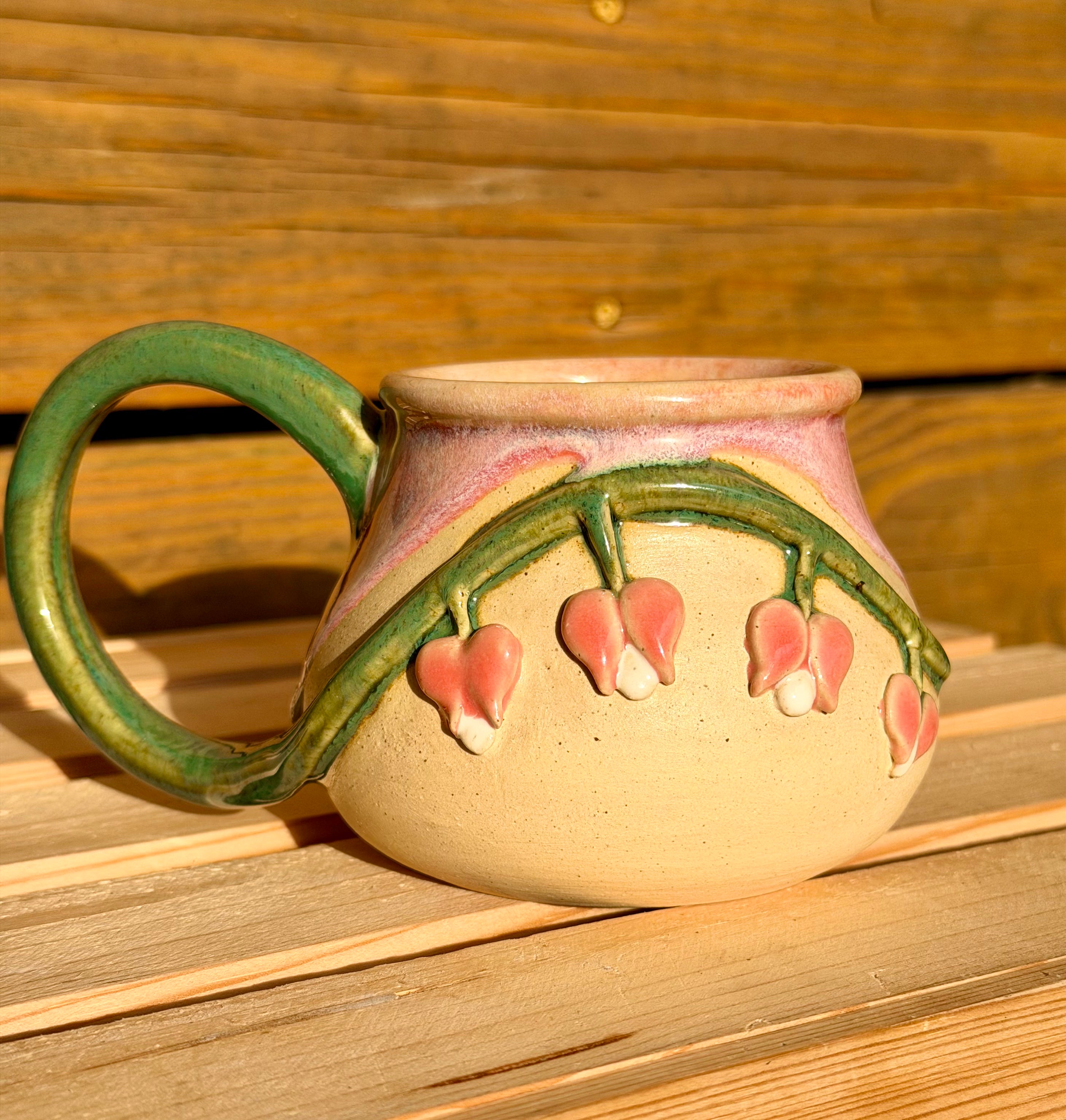 Bleeding Heart Mug LARGE - 4 flowers