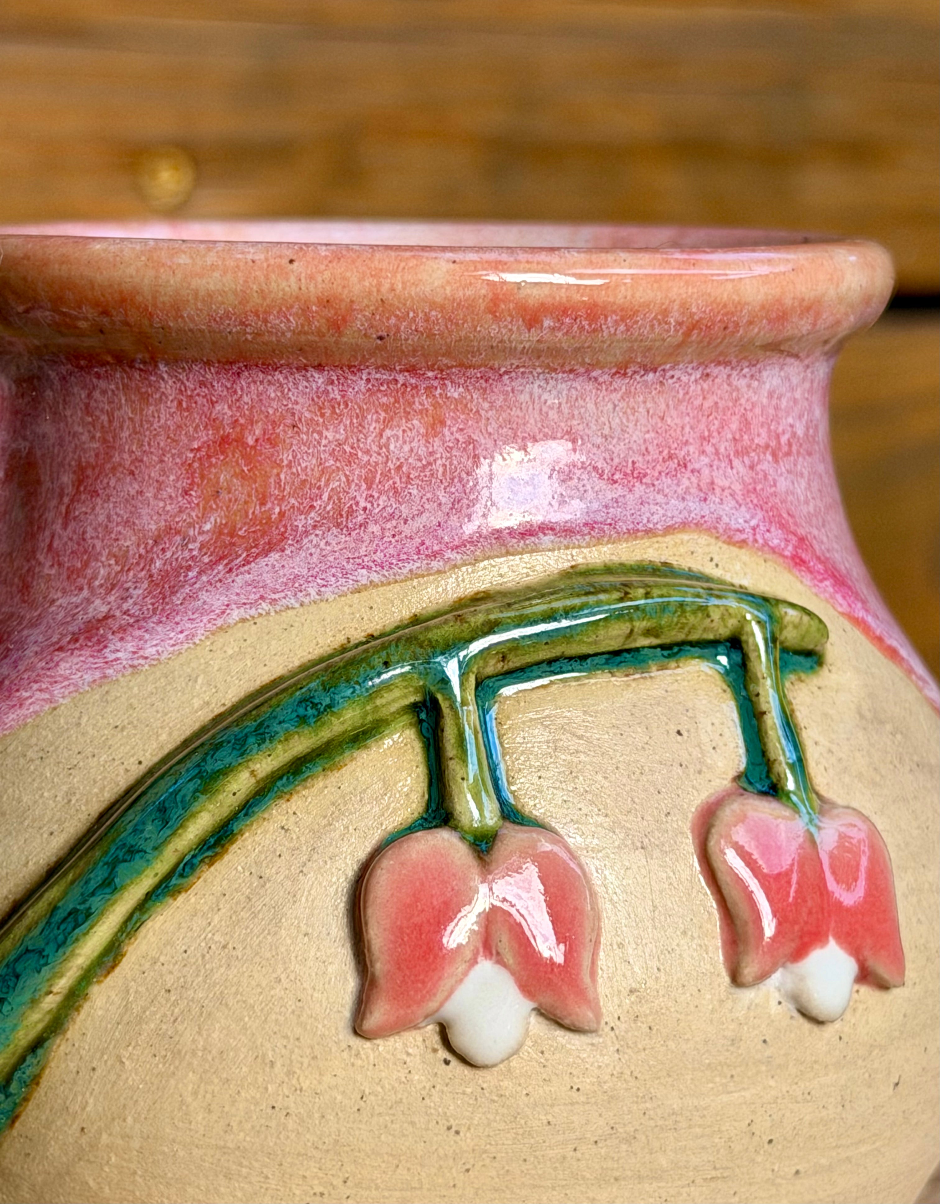 Bleeding Heart Mug MEDIUM - Two Flowers